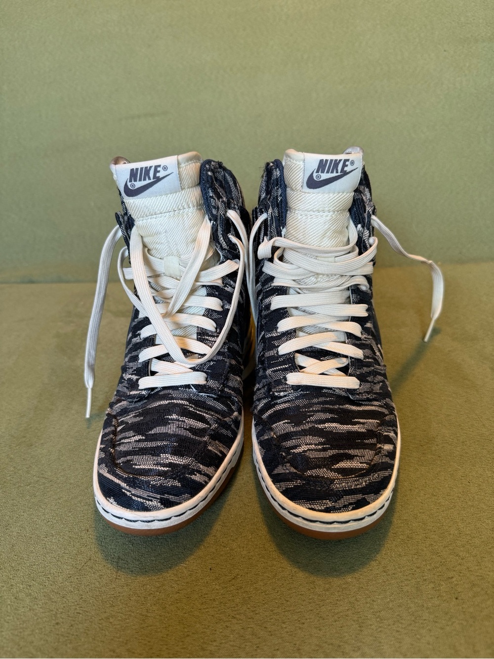 Nike dunk sky high casual blue athletic sneakers women’s size 7 - Picture 2 of 10